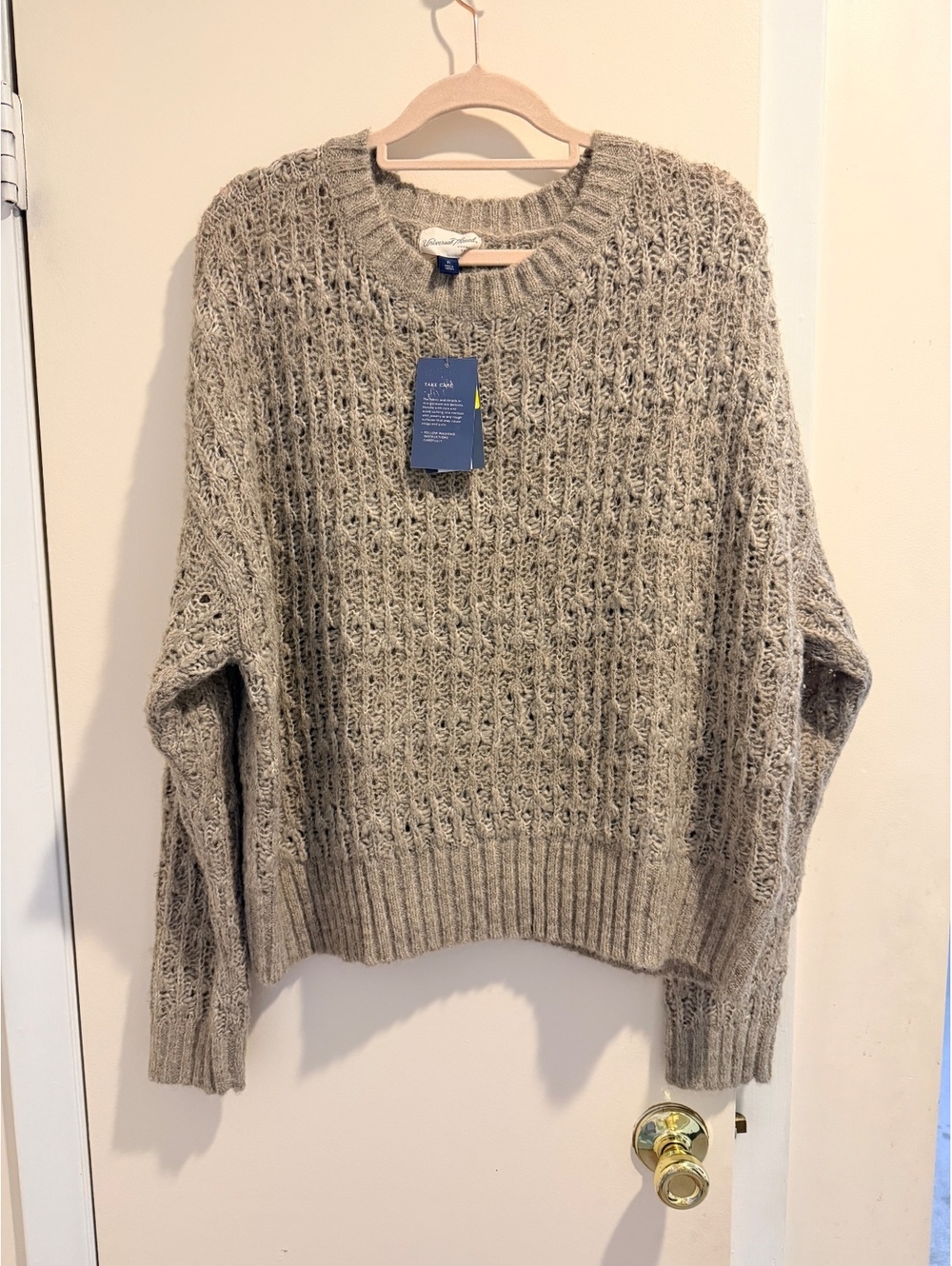 Universal Thread Women's Gray Open Knit Crewneck Sweater